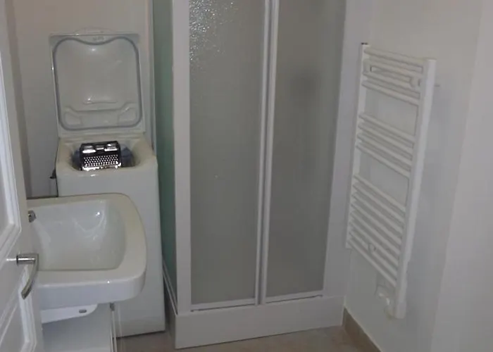 En Centre-ville Avec Terrasse Et Parking, Acces Direct A La - Fr-1-474-4 * Arcachon